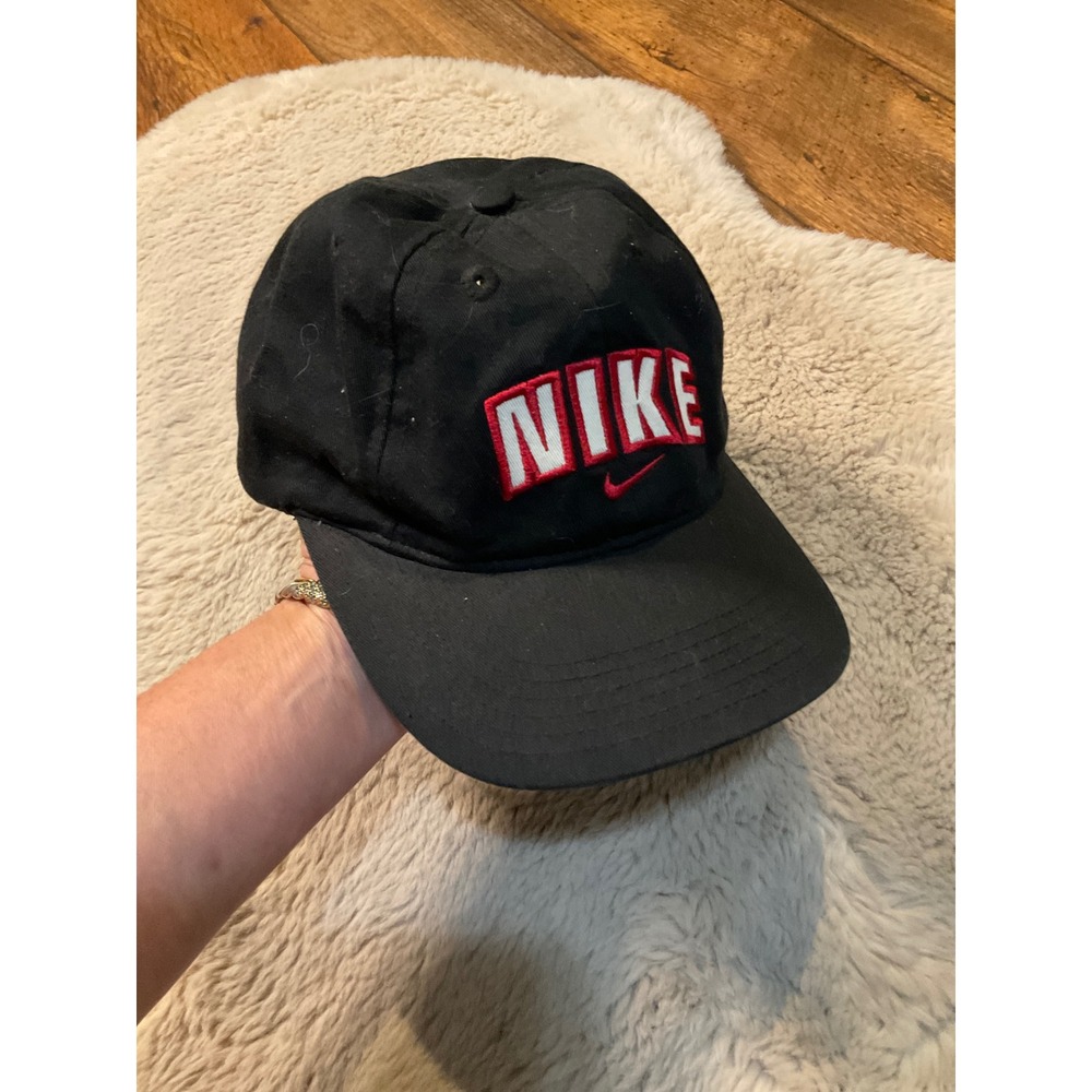 Nike‎ Baseball Hat Adjustable Black Logo Embroidered